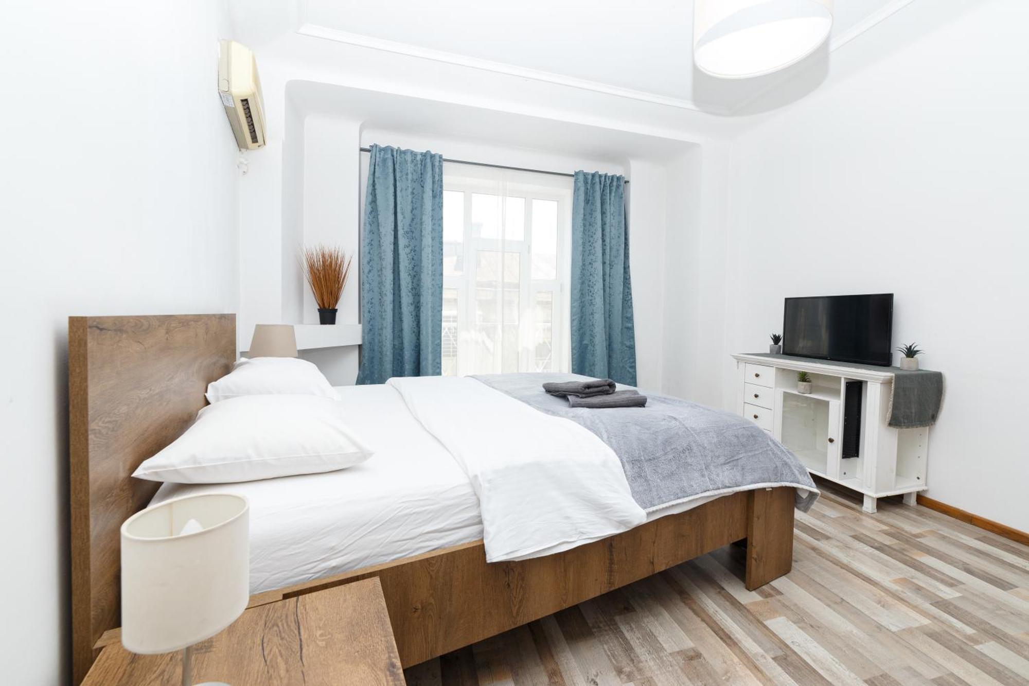 Color Apartments Blanari Street Bucureşti Eksteriør bilde