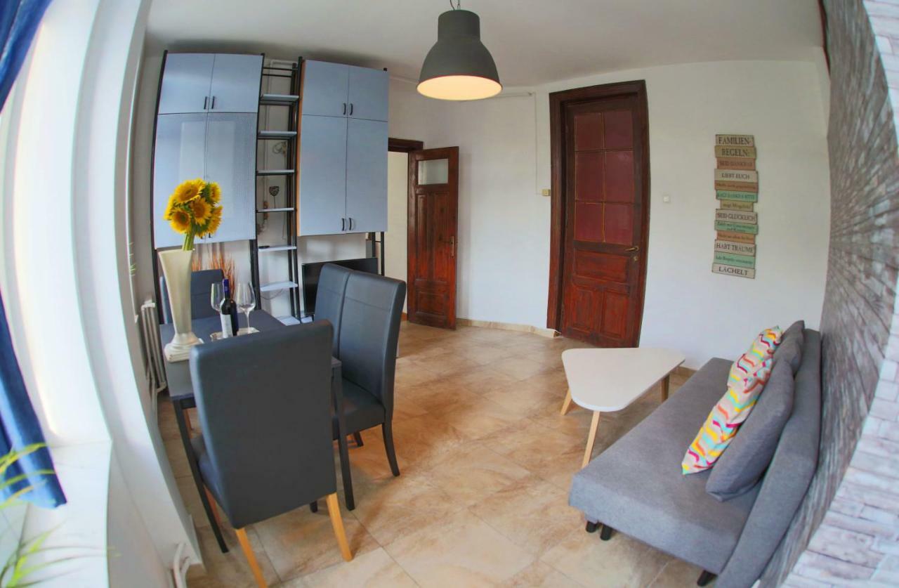 Color Apartments Blanari Street Bucureşti Eksteriør bilde